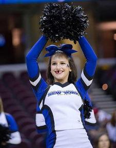 疯狂啦啦队,激情四溢的青春盛宴